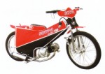 Společnost BC Polymer prodávající skútry Shupa postavila i plochodrážní motocykly na krátkou trať.