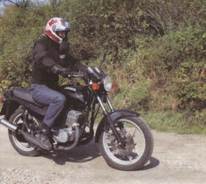 Jawa 350 Basic